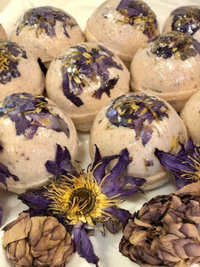 Lotus Bliss Goat's Milk Bath Bomb