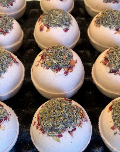 Lavender Goat's Milk Bath Bomb